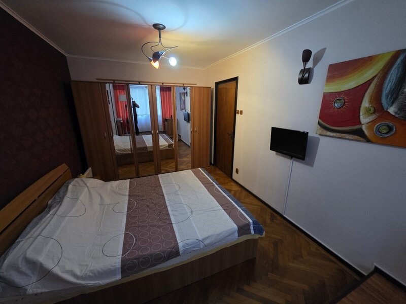 Campia Libertatii intersectie Baba Novac, pe Reconstructiei, mall Park Lake