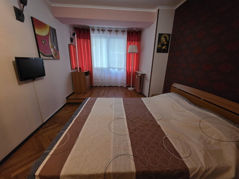 Campia Libertatii intersectie Baba Novac, pe Reconstructiei, mall Park Lake